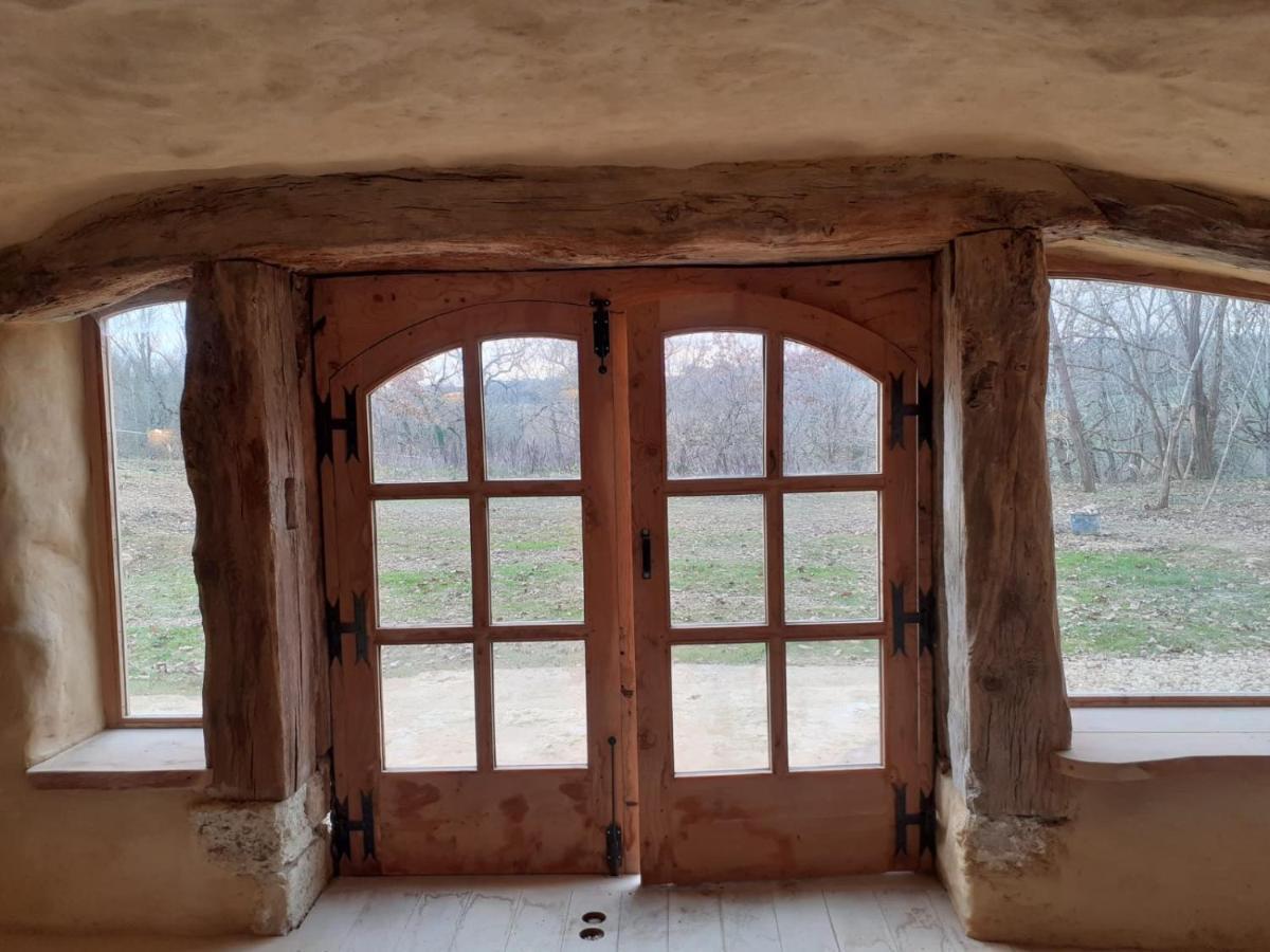 Maison Terre Les Cabanes De Fallot - Sauna Bain-Froid Piscine Naturelle L'isle-Bouzon Bagian luar foto