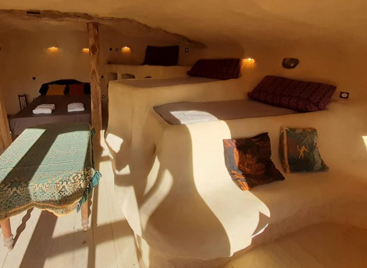Maison Terre Les Cabanes De Fallot - Sauna Bain-Froid Piscine Naturelle L'isle-Bouzon Bagian luar foto